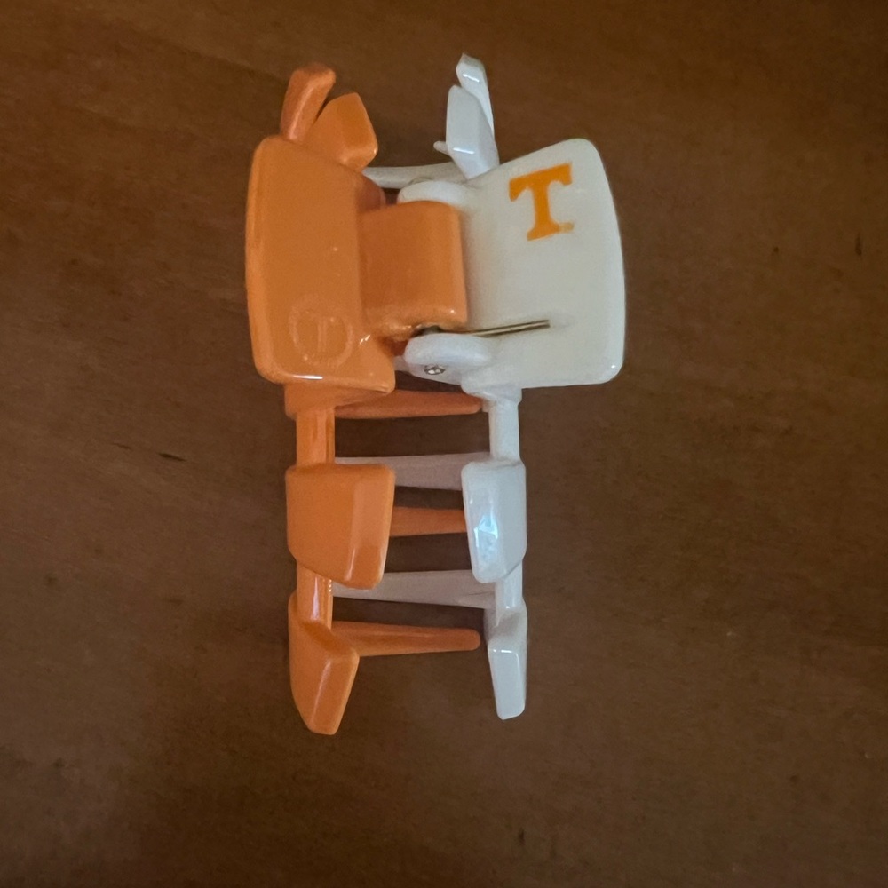 University of Tennessee Orange and White Hair Clip with power T